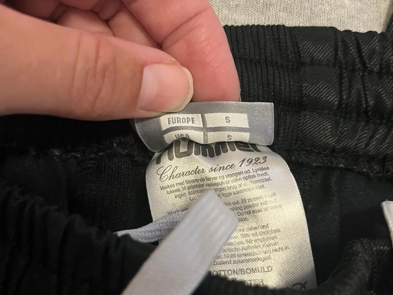 Billede 4 - Knickers fra Hummel.