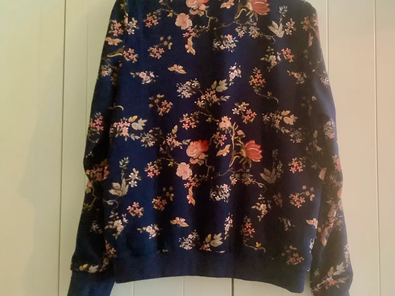 Billede 2 - Cardigan fra Vero Moda str. M