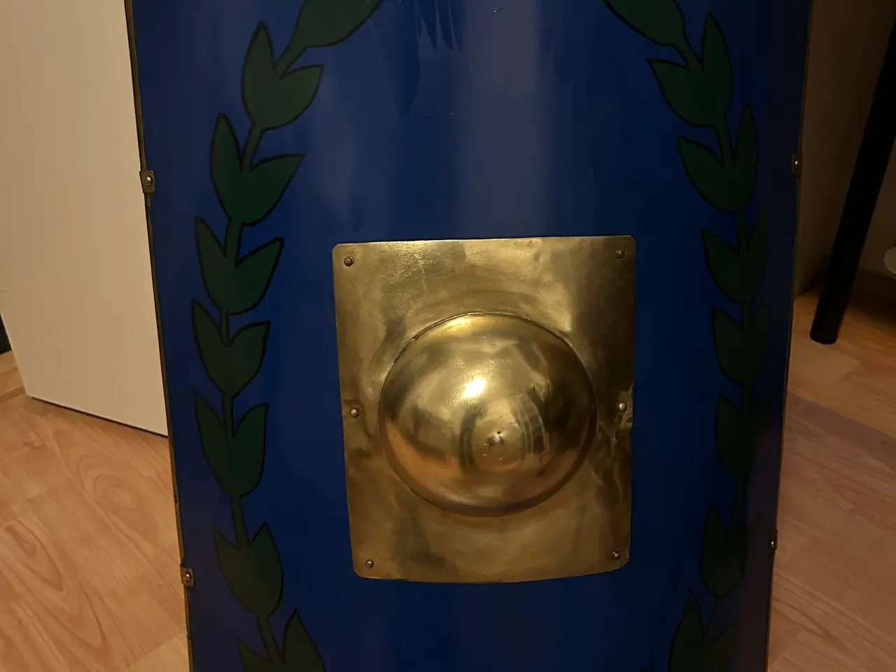 Billede 1 - Romerskjold - Scutum - i metal