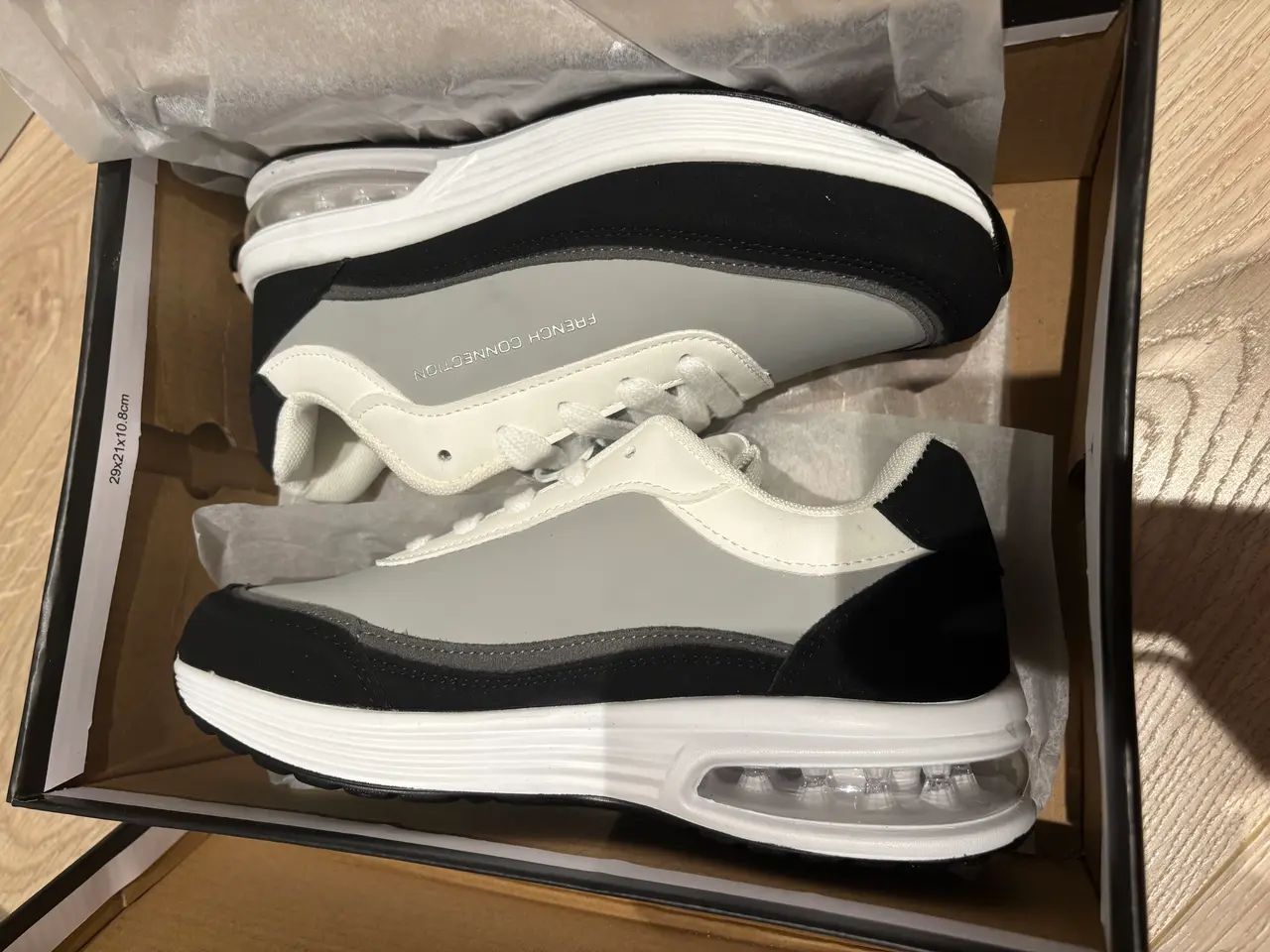 Billede 3 - Sneaker i sort og hvid 