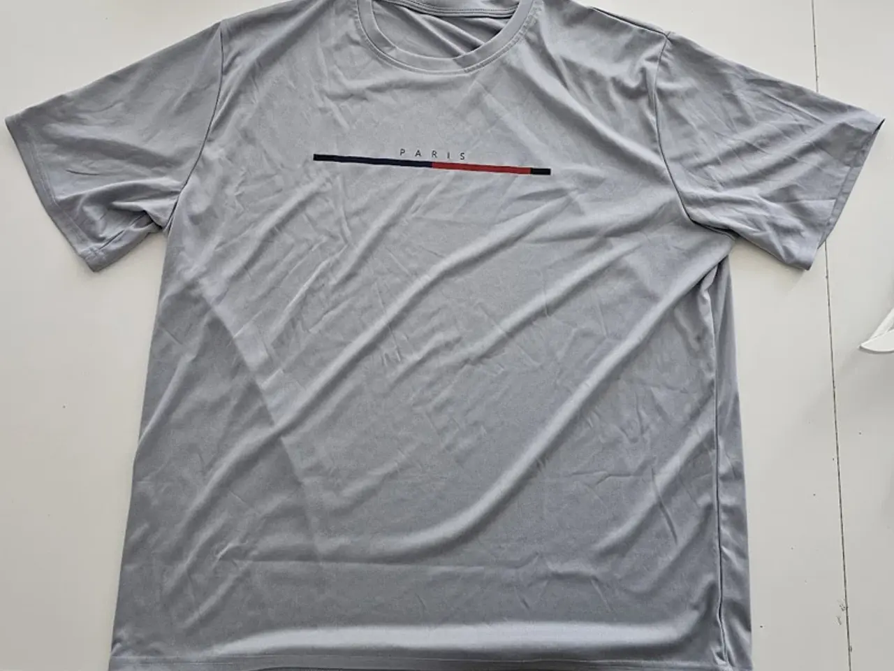 Billede 3 - 3 styk NYE XL t-shirts, Aalborg