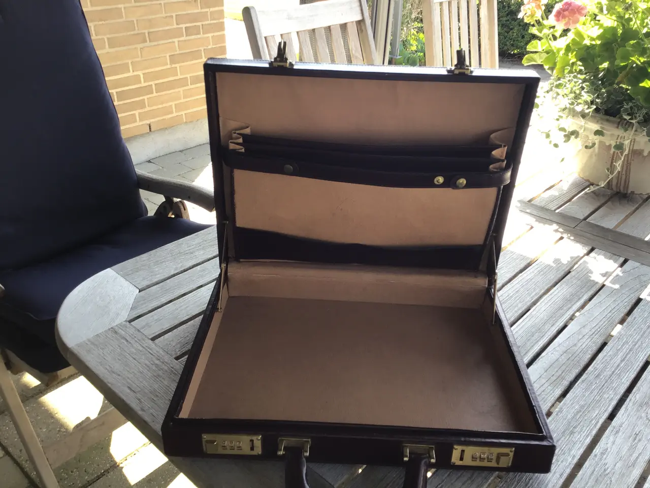 Billede 2 - Attache´taske