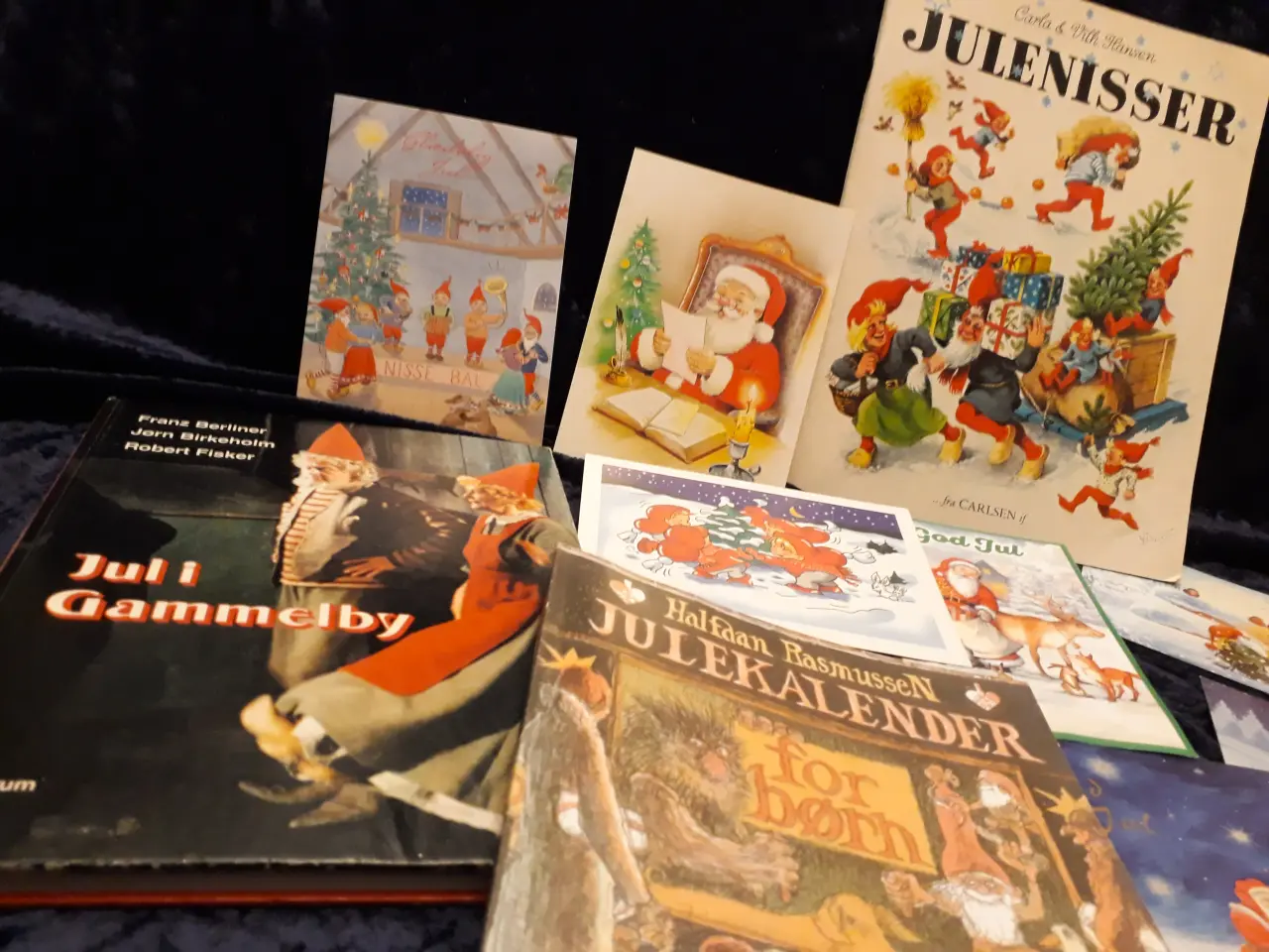 Billede 1 - 3 Julebøger, 7 Julekort