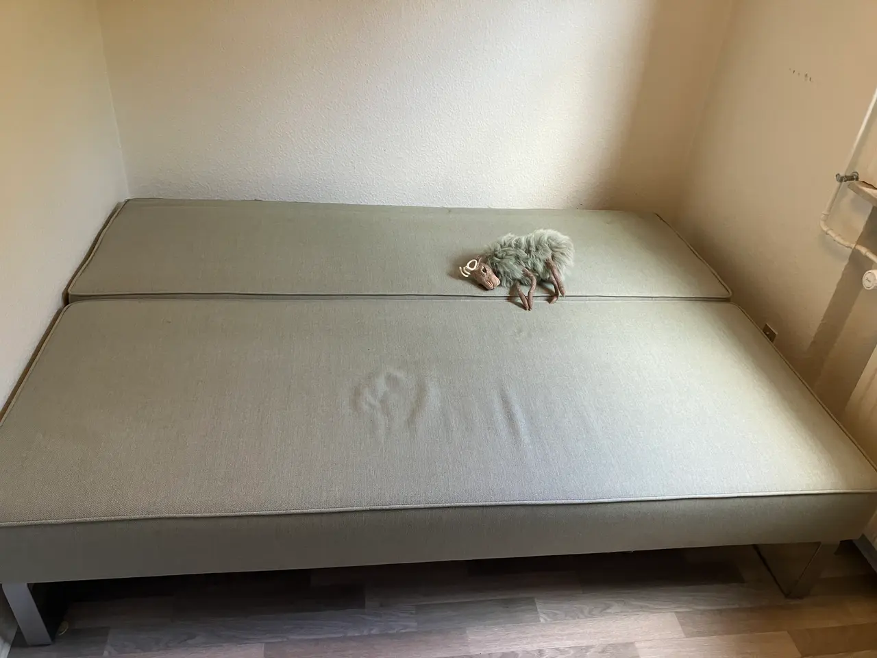 Billede 2 - Sovesofa med springmadras