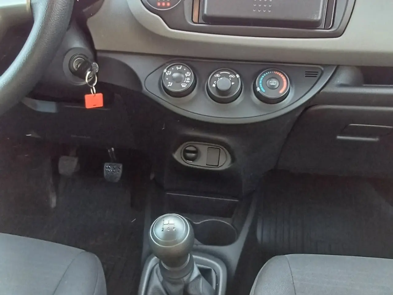 Billede 13 - Toyota Yaris 1,0 VVT-i T1