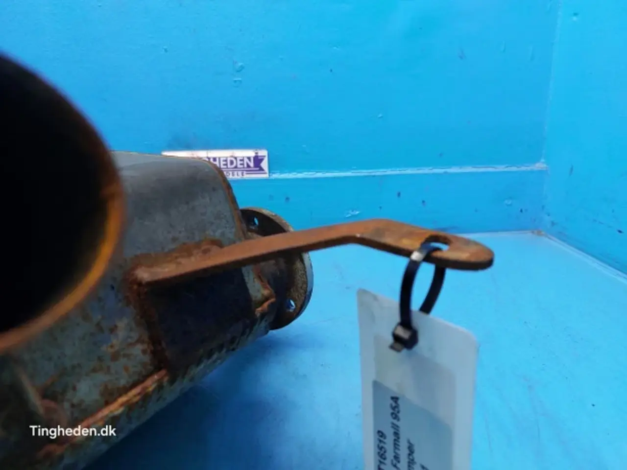 Billede 13 - Case Farmall 95A Lyddæmper 87743821