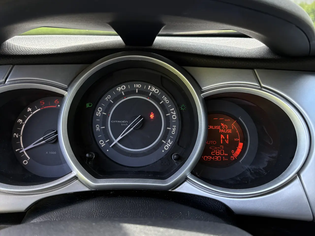 Billede 6 - Nysynet og nyserviceret Citroen C3 1,4 HDI med aut