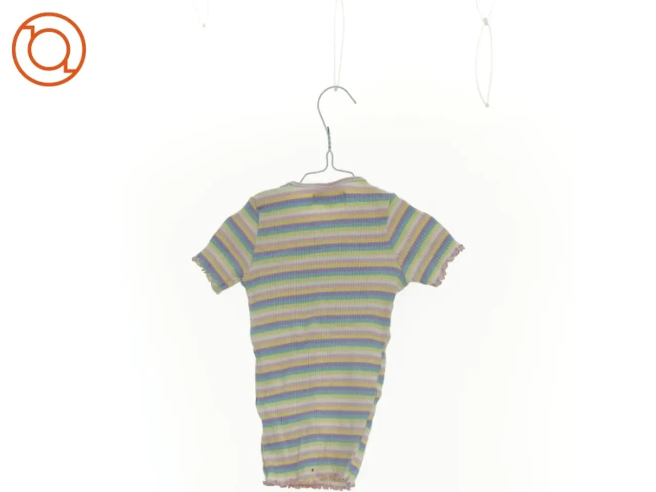 Billede 2 - T-Shirt liberte (str. 98 cm)