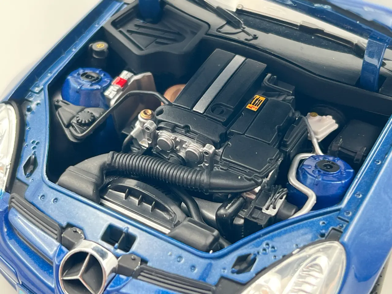 Billede 7 - 2004 Mercedes-Benz SLK 1:18 Sjælden udbudt model