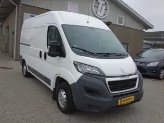 Peugeot Boxer 333 2,0 BlueHDi 130 L2H2 Premium