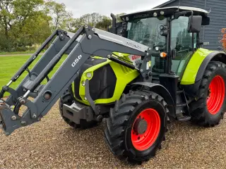 Claas Arion 550
