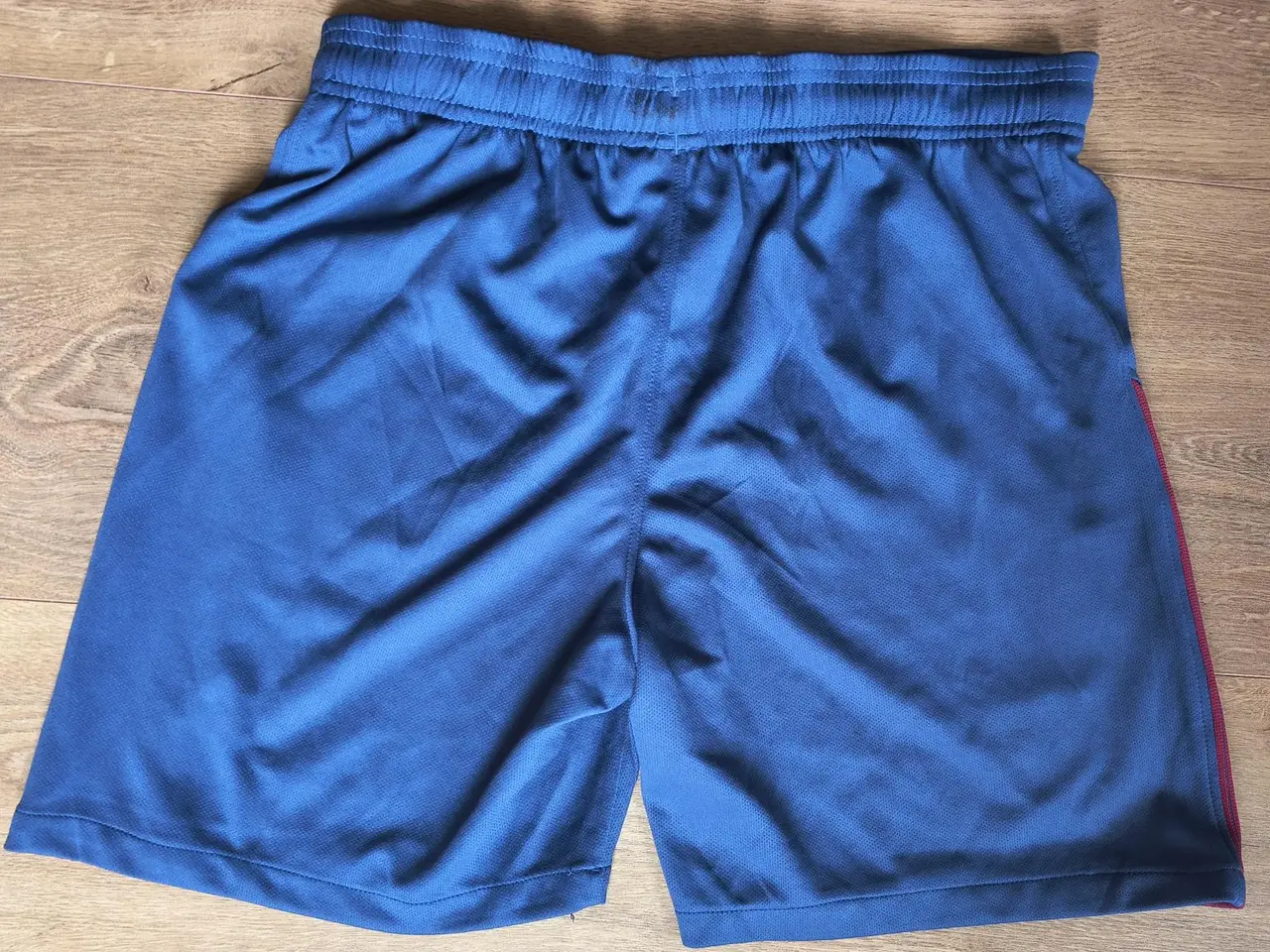 Billede 2 - FC BARCELONA SHORTS NR 10, STR. S, SOM NYE