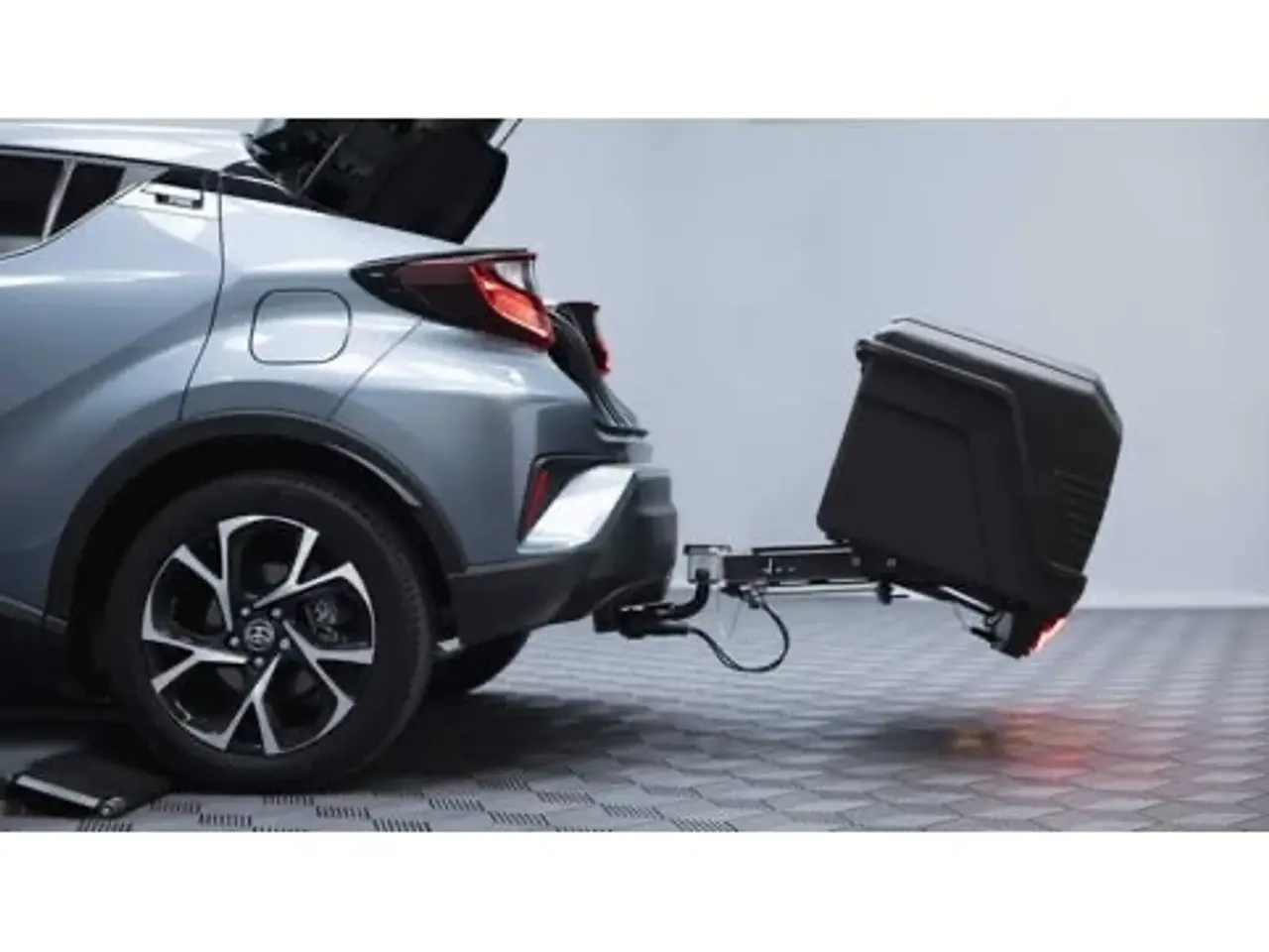 Billede 6 - Towbox Evo Urban bagageboks til anhængertræk
