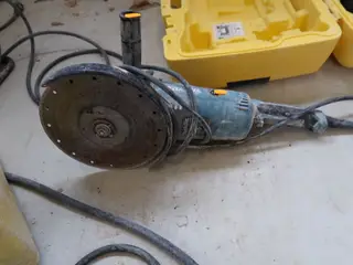 Vinkelsliber MAKITA GA9020R