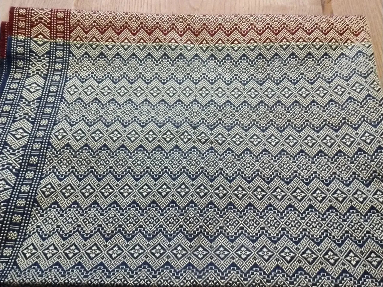 Billede 2 - Thai silke