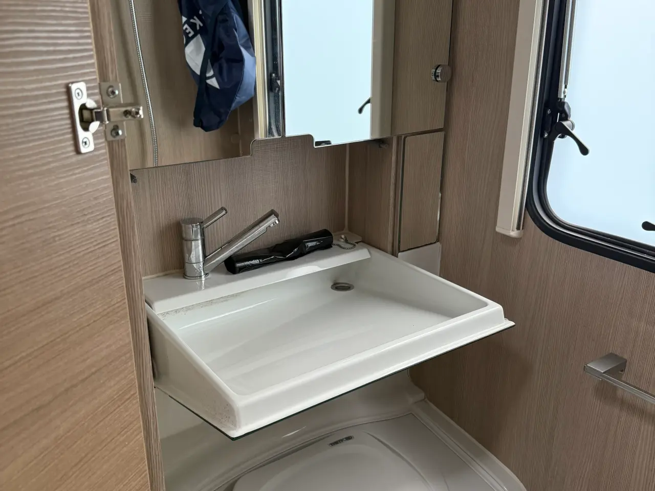 Billede 15 - Adria Adora 482Lu Super flot stand