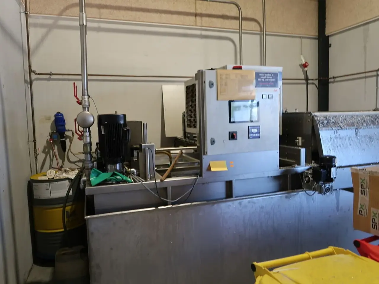 Billede 4 - Rense-pumpestation med 12 stk. filtersystem/køling/nødmotorer TAE EVO TECH