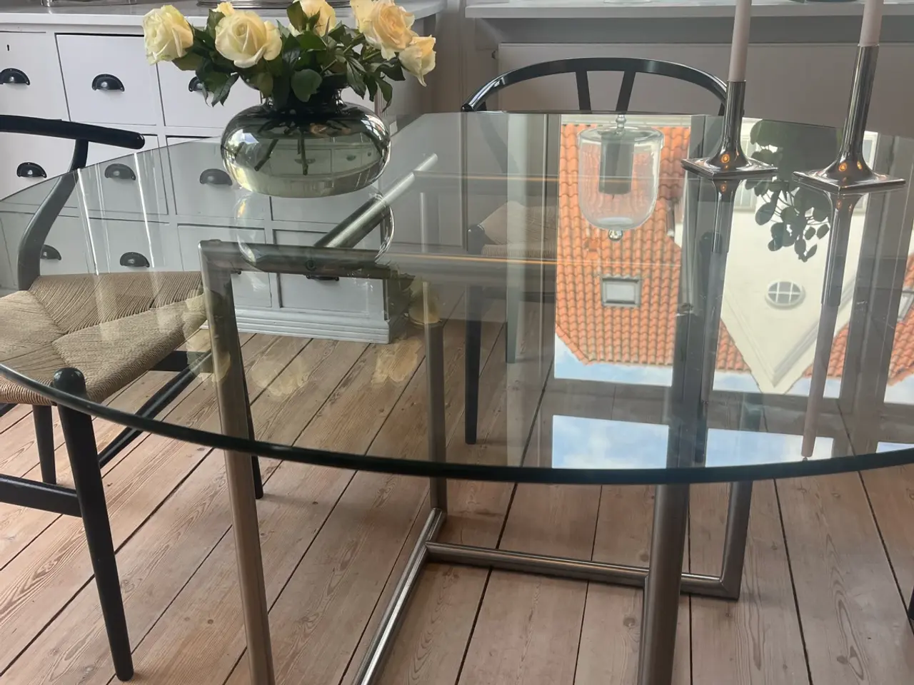 Billede 4 - Kvalitetsspisebord med stel i stål og glasplade
