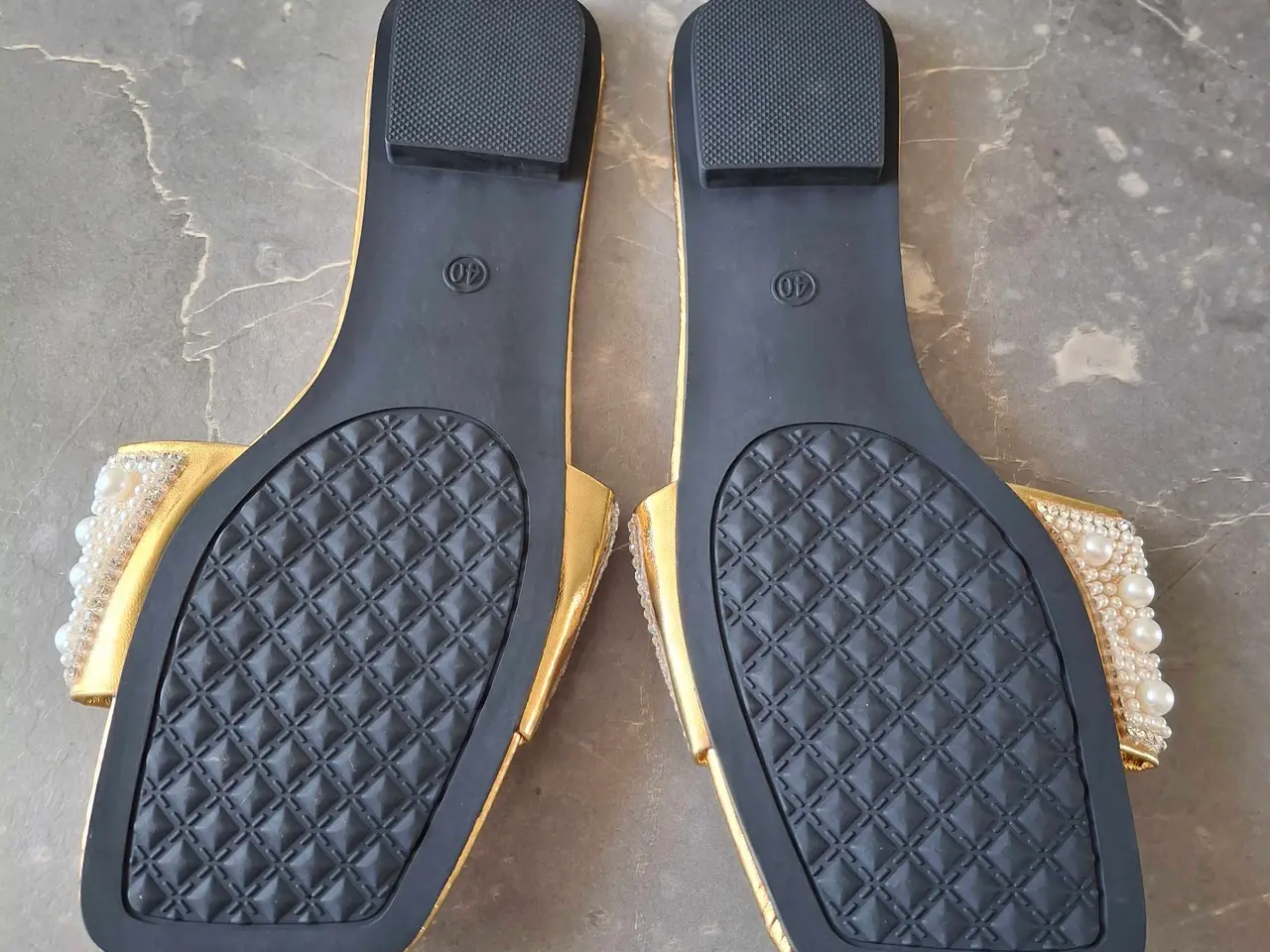 Billede 2 - Sandaler med perler 