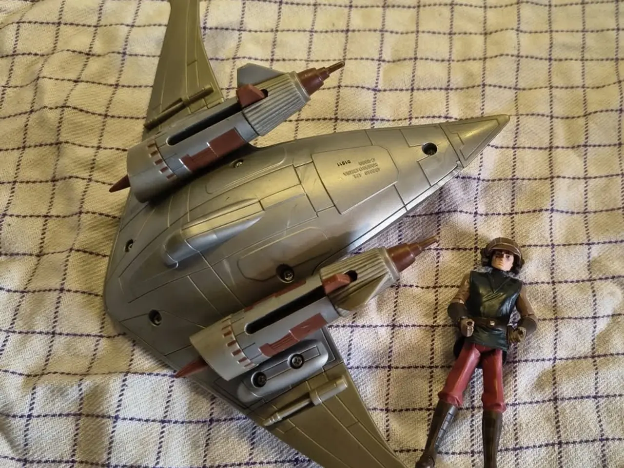 Billede 2 - Starwars rumskib m pilot