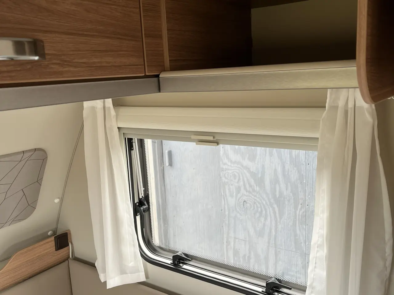 Billede 10 - Weinsberg Caraone campingvogn 390 QD