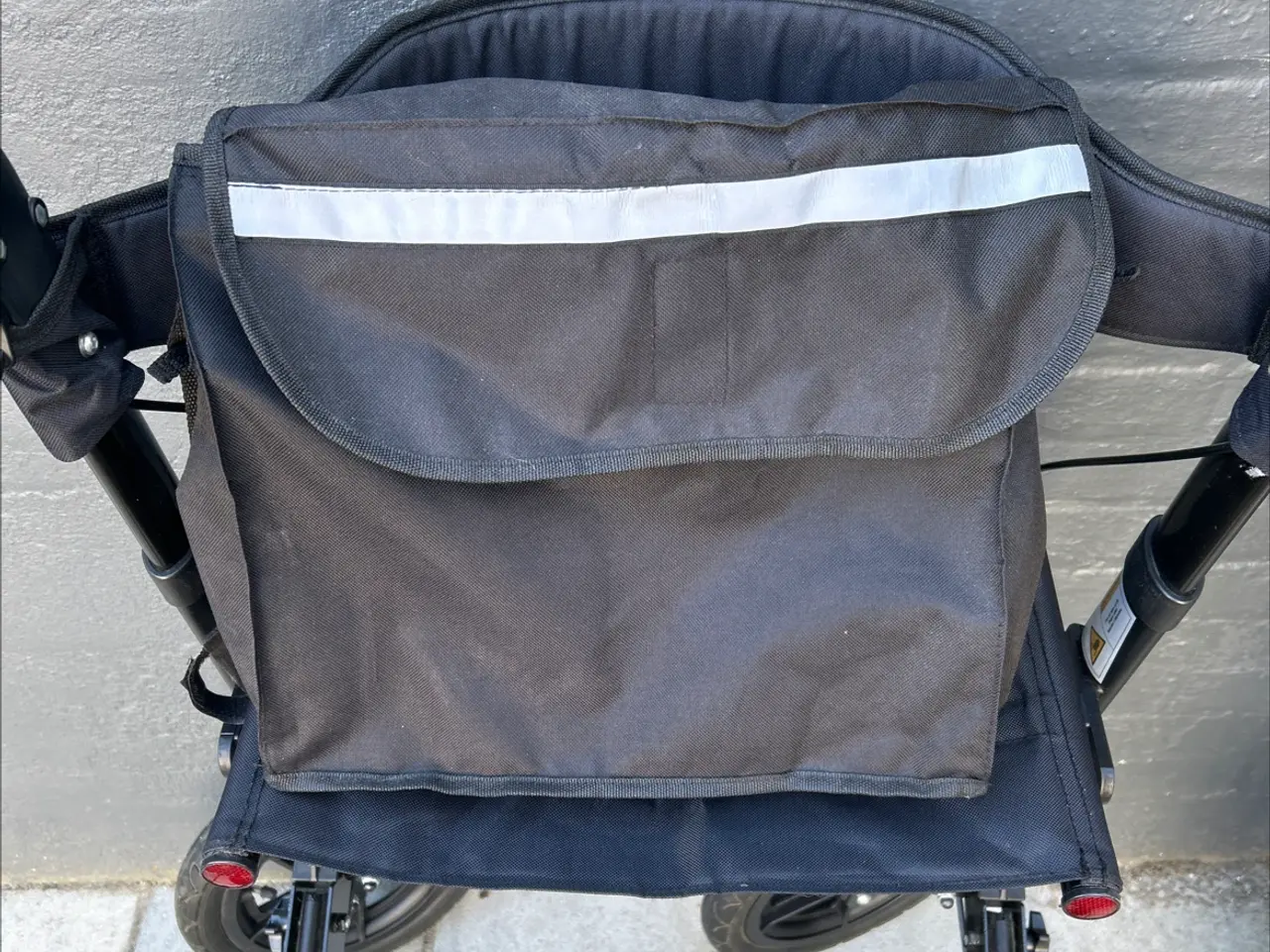Billede 6 - Lindebjerg rollator HF-200 sort
