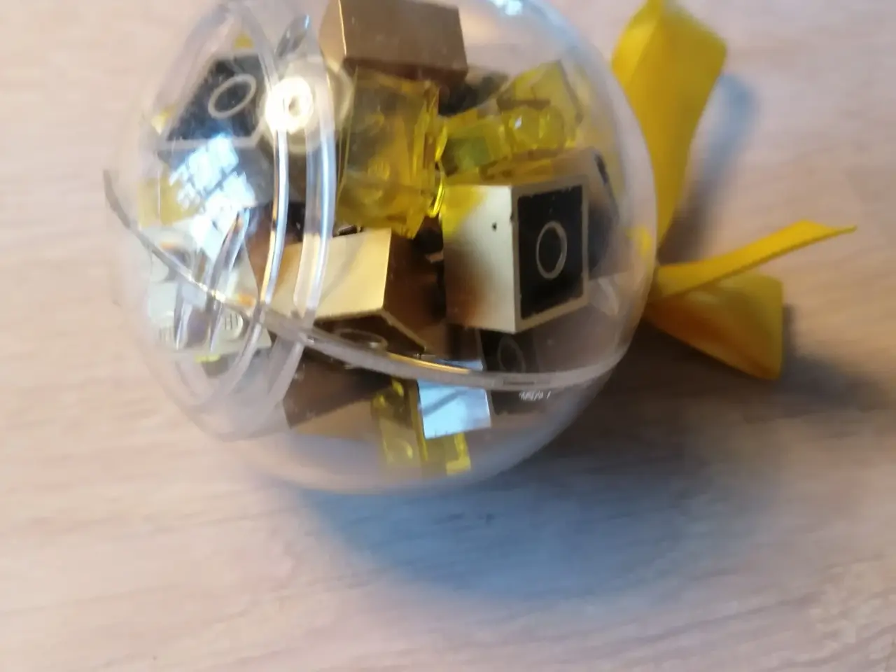 Billede 2 - Lego Julekugle med Guldklodser