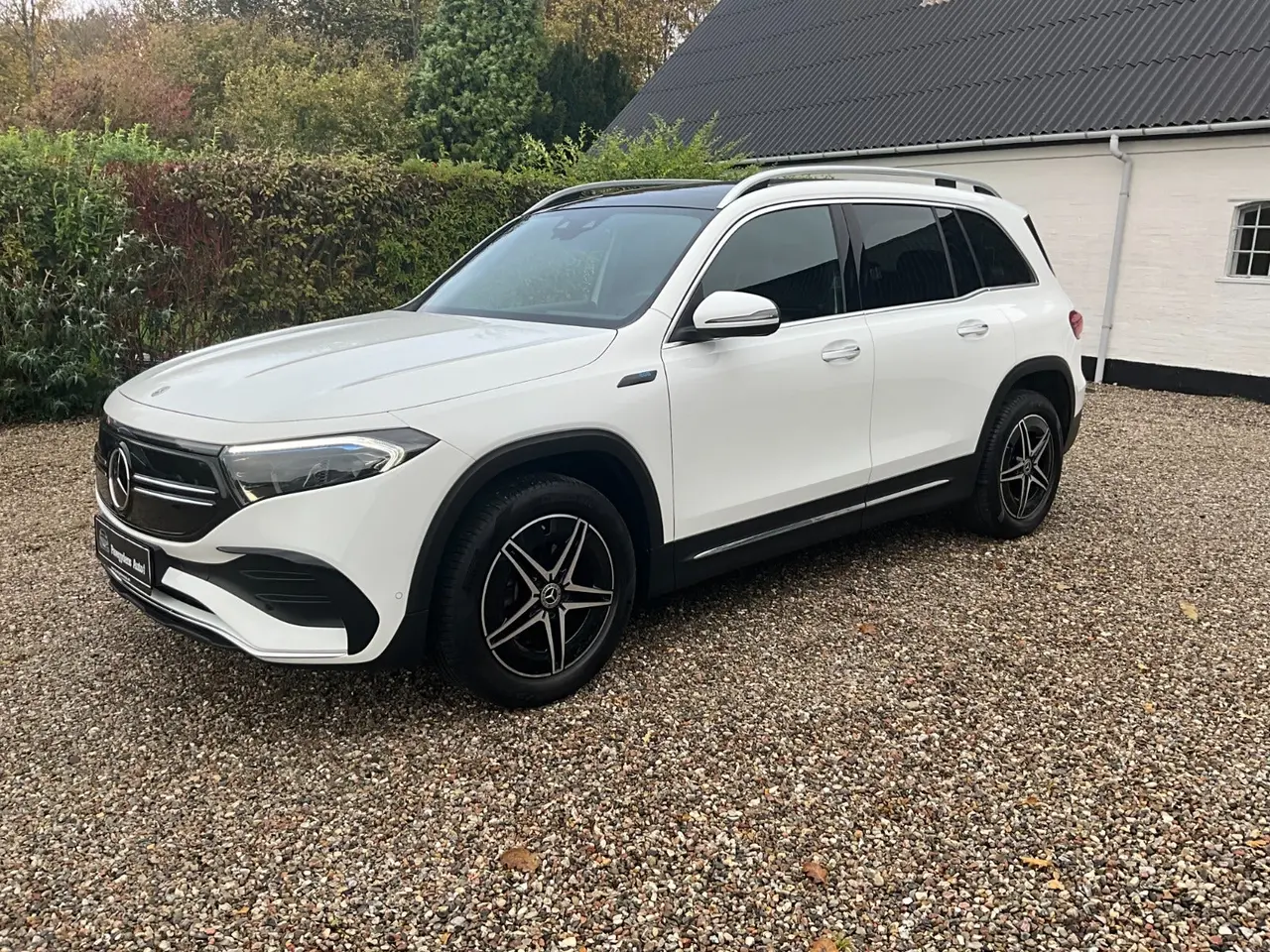 Billede 2 - Mercedes EQB300  AMG Line 4Matic