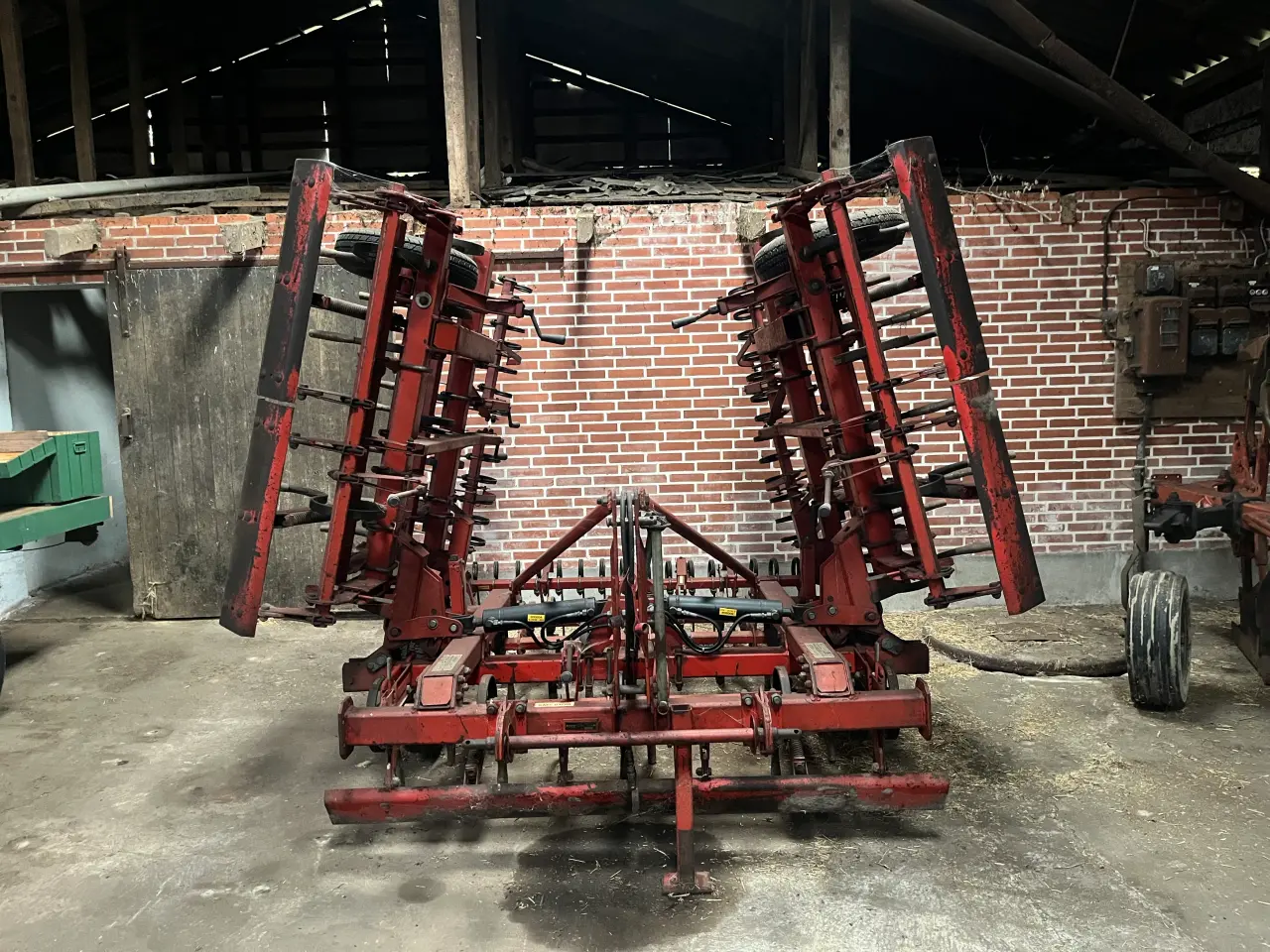 Billede 2 - Såbedsharve 54 tænder, hydraulisk opklap