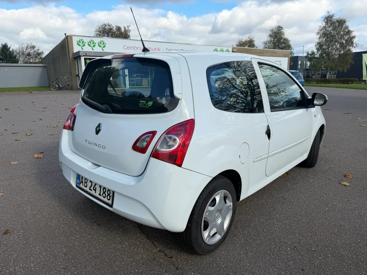 Billede 4 - Nysynet Renault Twingo 1.2 benzin 185.000km