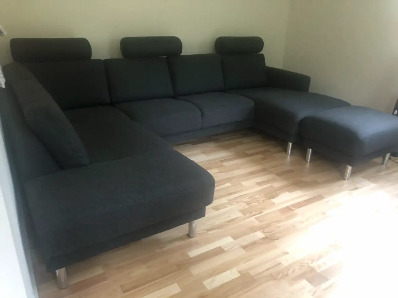 Billede 4 - Hjørnesofa i mørkegrå
