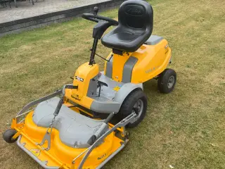 Havetraktor Stiga villa