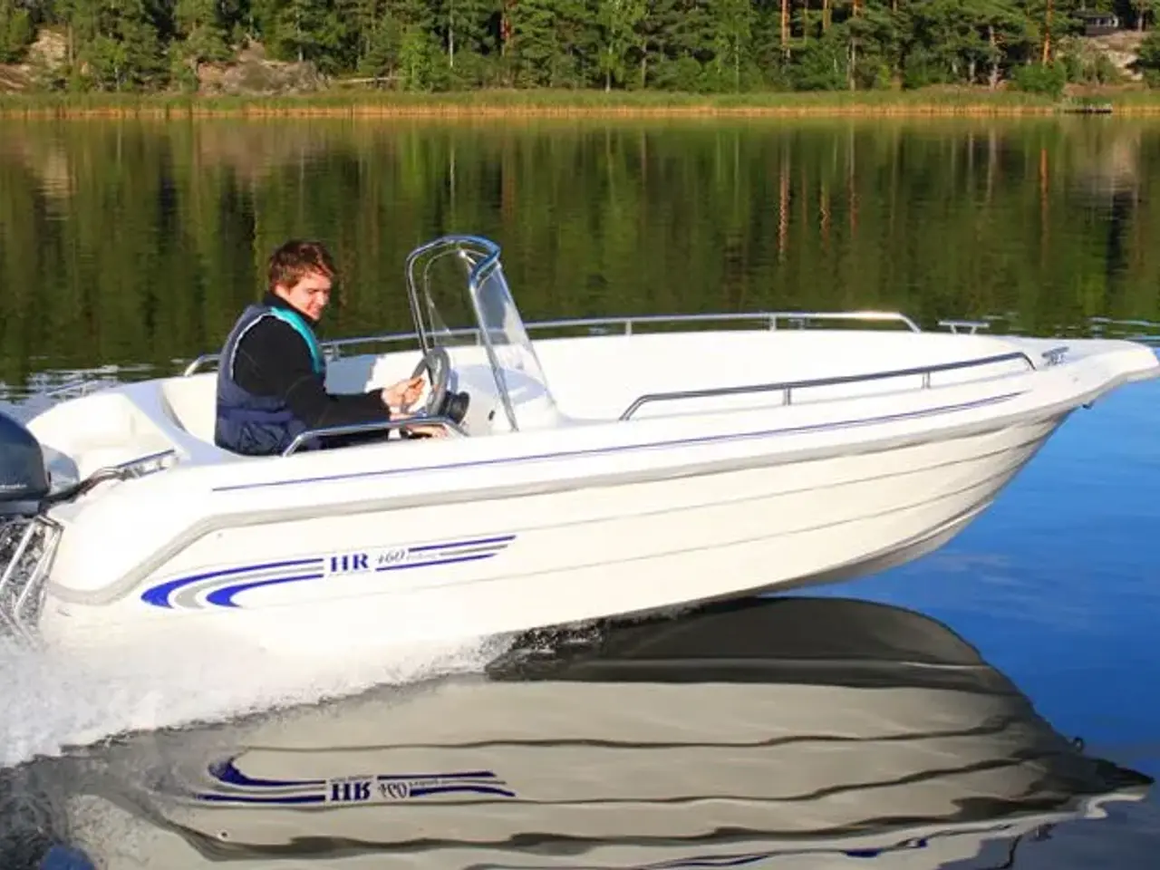 Billede 1 - HR 460 Fish med 30 hk Yamaha