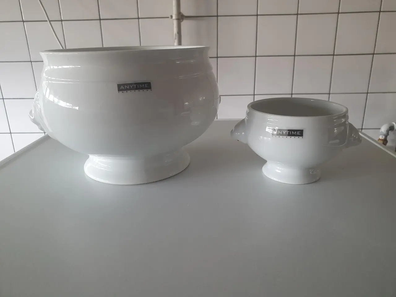 Billede 1 - Suppeterrin og -skåle
