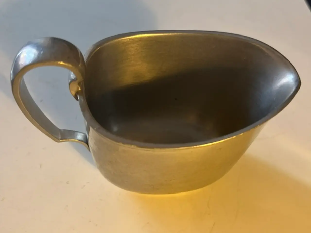 Billede 1 - Just Andersen flødekande i tin – Model 2421 (Art D