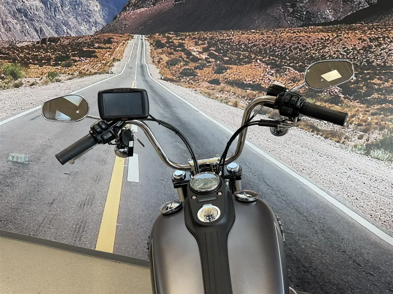 Billede 40 - Harley-Davidson FXDB Dyna Street Bob 103