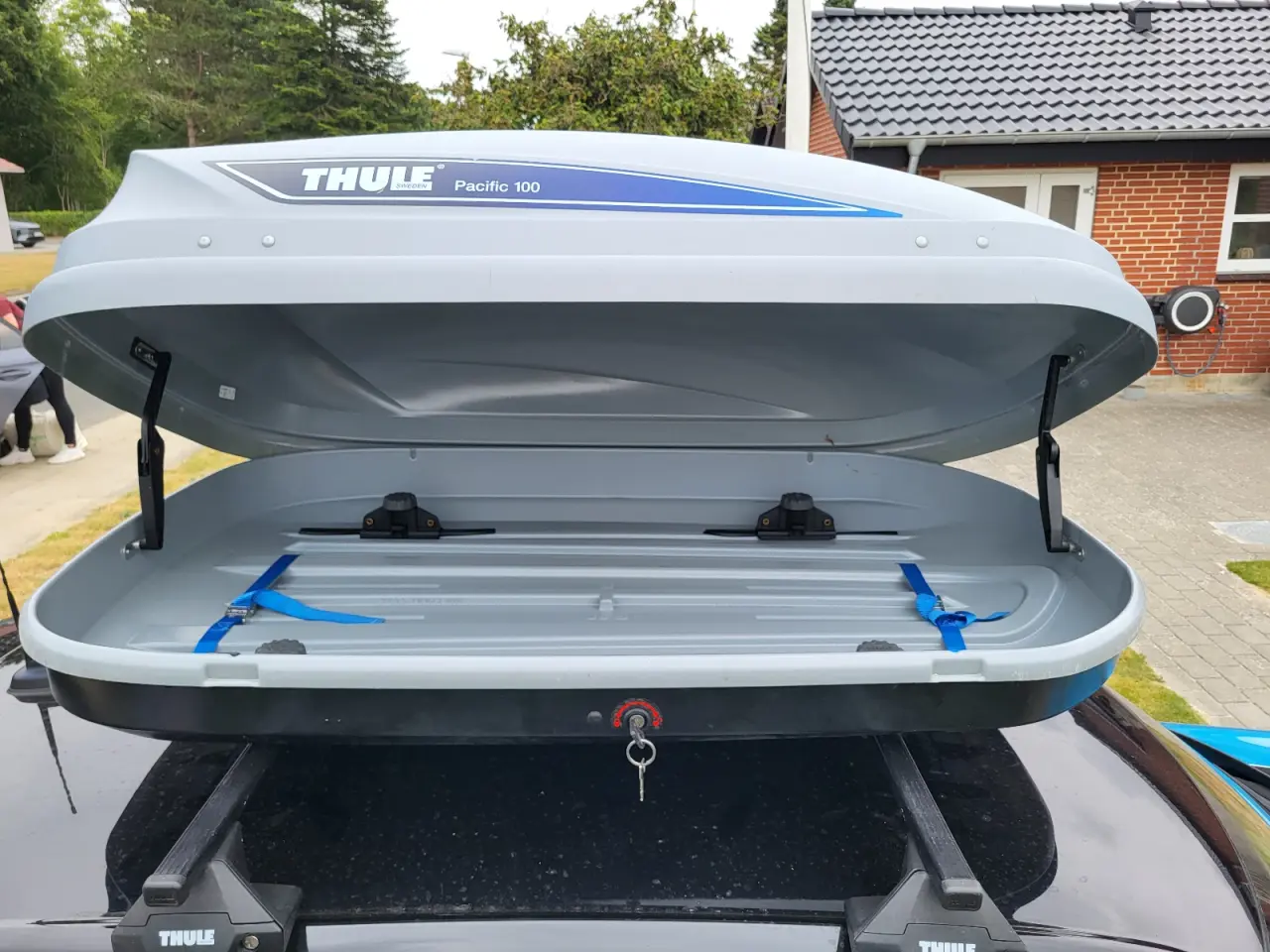 Billede 4 - Thule Pacific 100 Tagboks