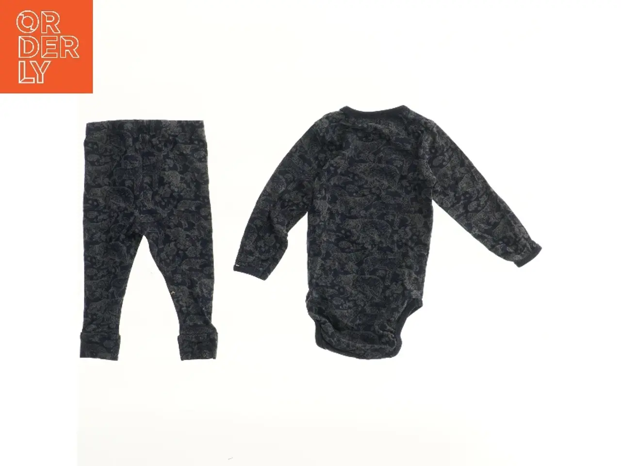 Billede 2 - Kids Up (str. 74) Baby heldragt og bukser med mønster