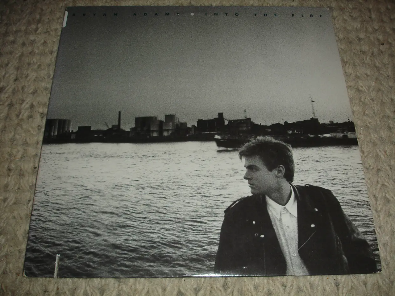 Billede 2 - (Sender gerne) Bryan Adams – Into The Fire