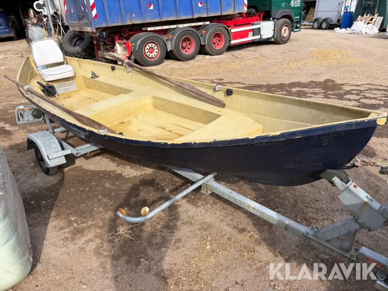 Billede 6 - Glasfiberjolle med Brenderup 402G bådtrailer