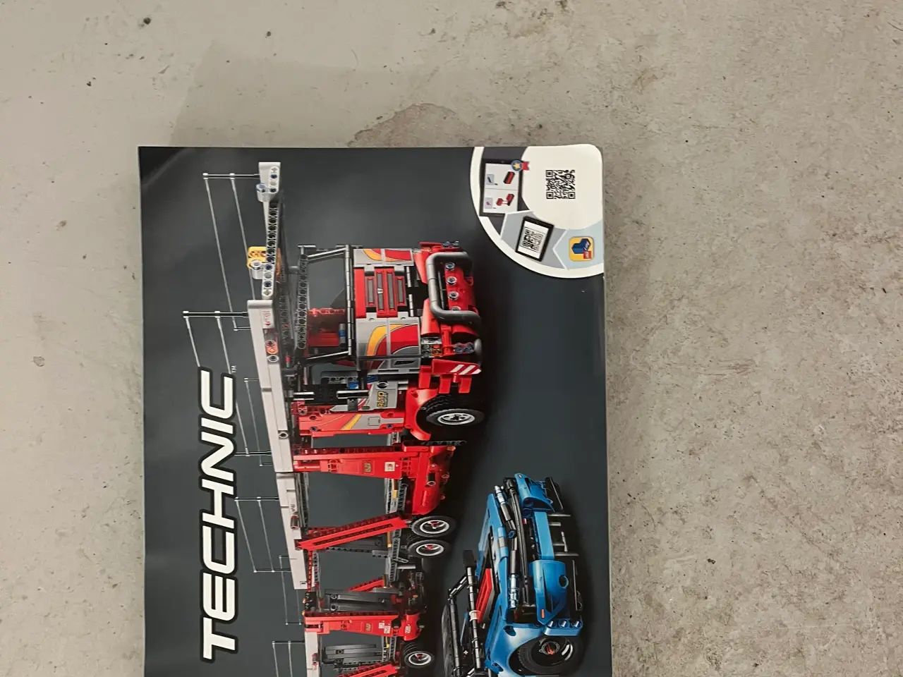 Billede 1 - Alt Lego på billedet kan som minimum samles 