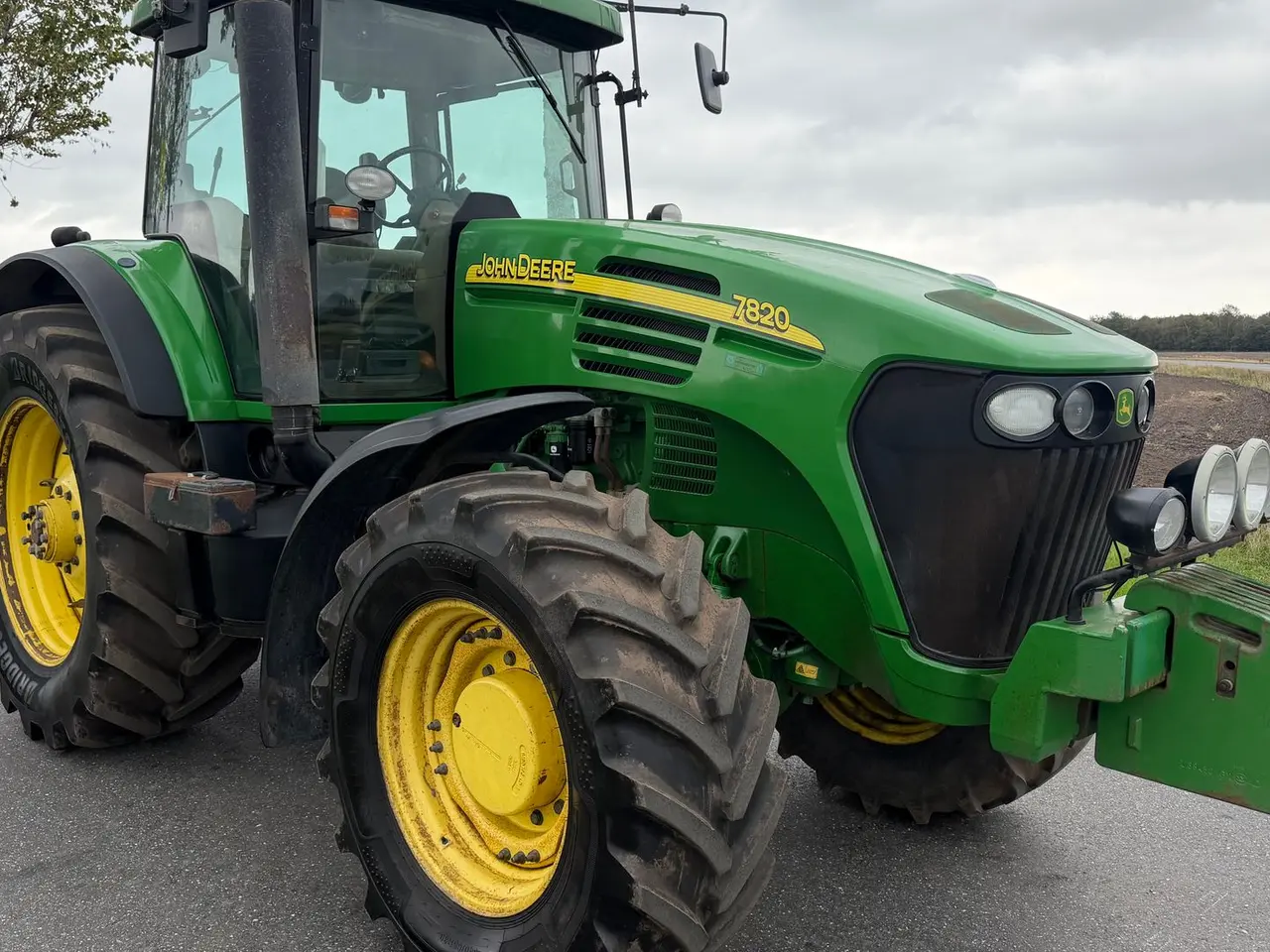 Billede 3 - John Deere 7820 Fin brugt traktor med Hitchkrog, TLS affjedret foraksel mm