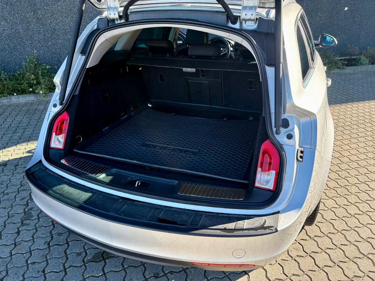 Billede 7 - Velkørende & Nysynet Insignia 2,0 CDTI 140 Edition
