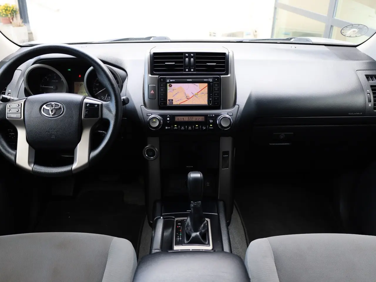 Billede 2 - Toyota Land Cruiser 3,0 D-4D T2 aut. Van