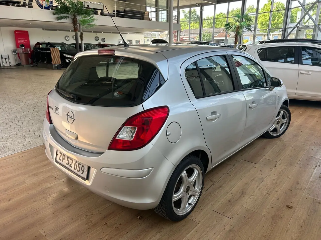 Billede 4 - Opel Corsa 1,2 Twinport 80HK 5d