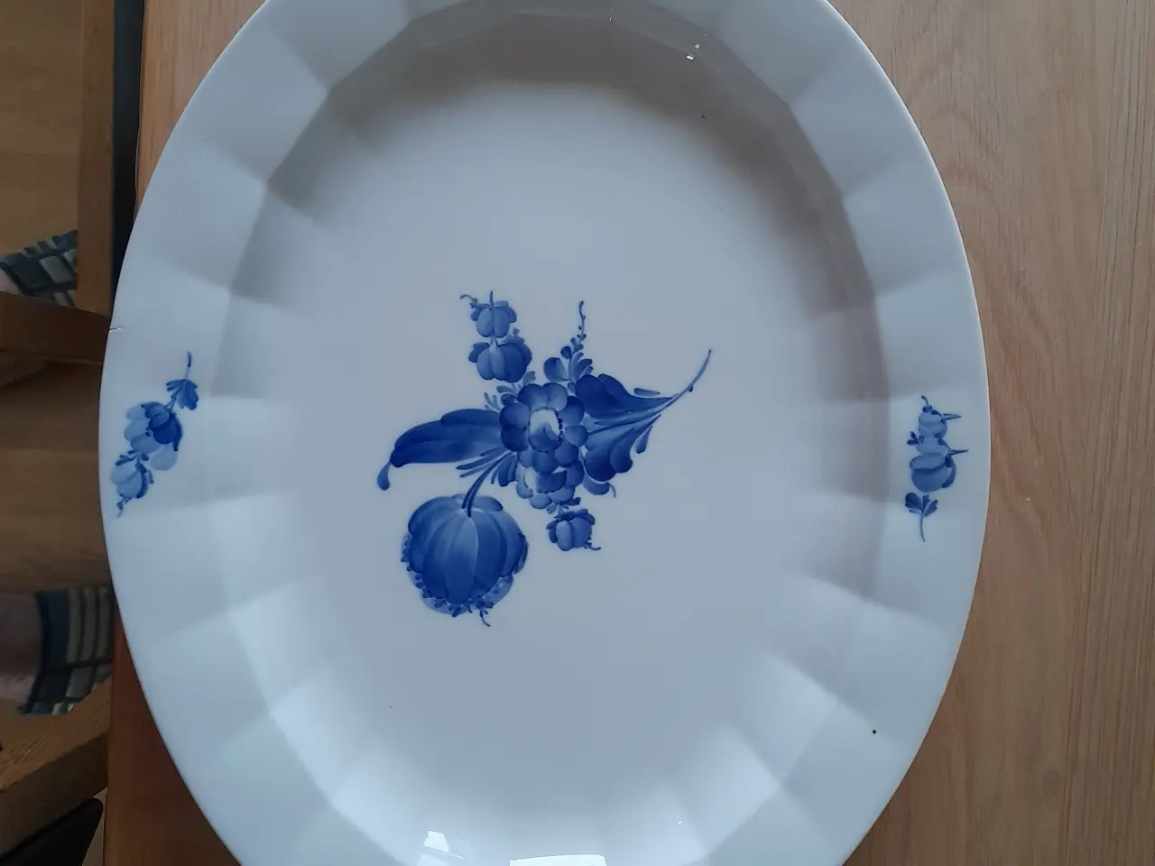 Billede 3 - Blå Blomst ovalt fad.