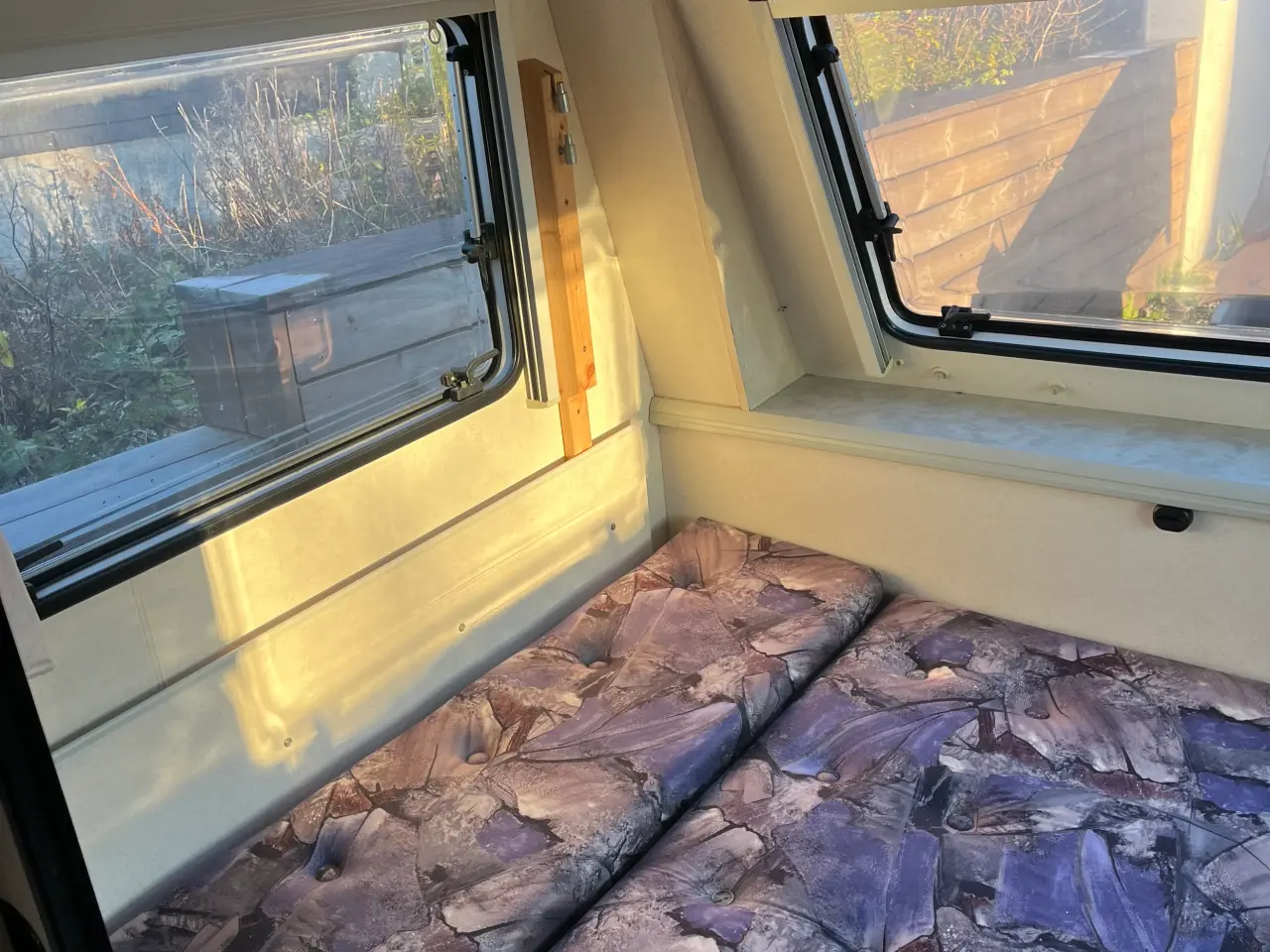 Billede 6 - Godt udstyret og velholdt Hobby Campingvogn