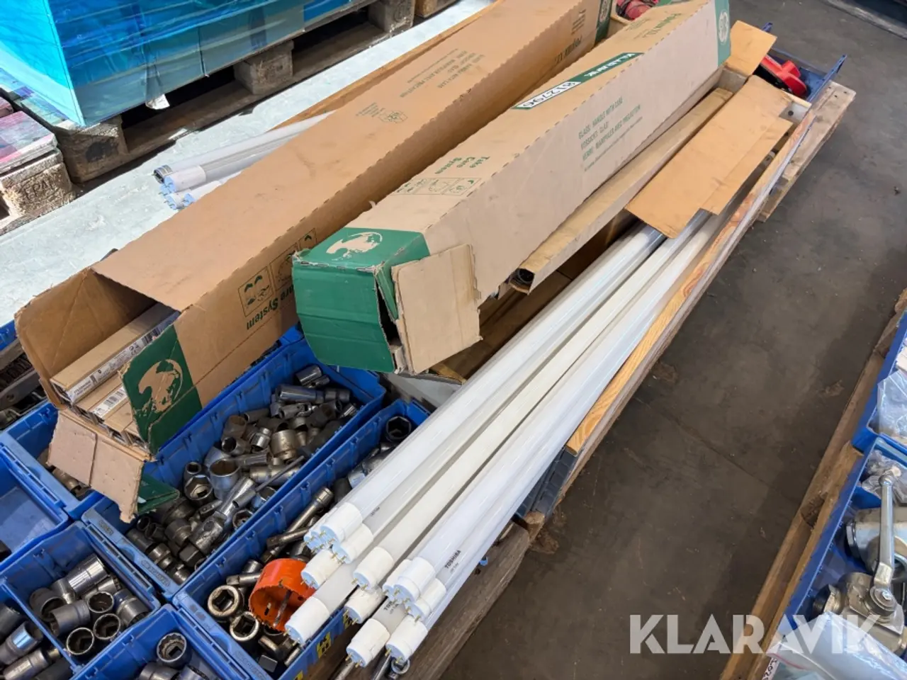 Billede 4 - Assorterede LED lysstofrør Polylux - cirka 70 styk