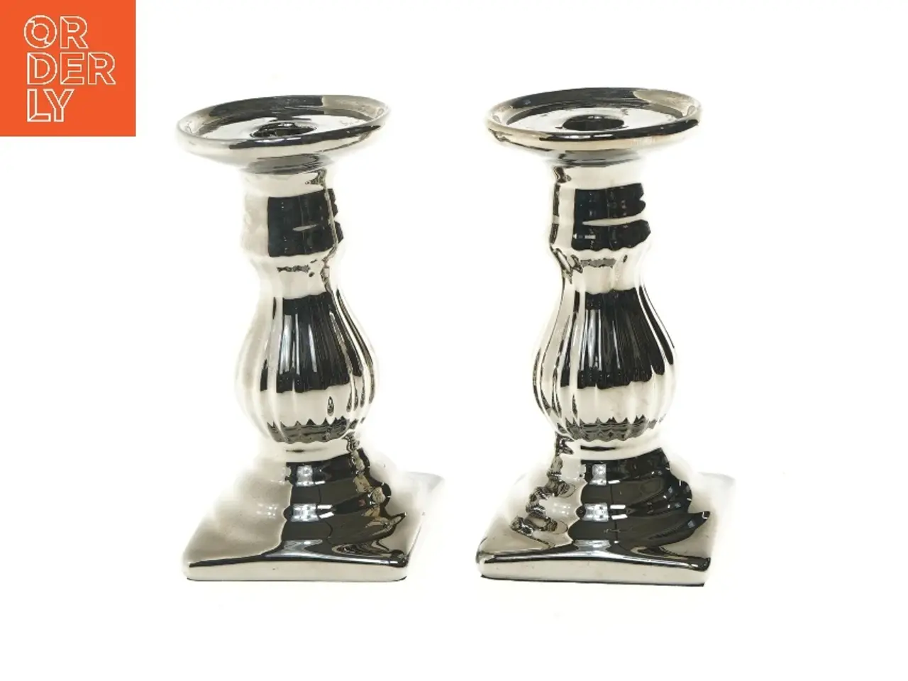 Billede 1 - Sæt af metal lysestager (str. 17x9x9 cm)