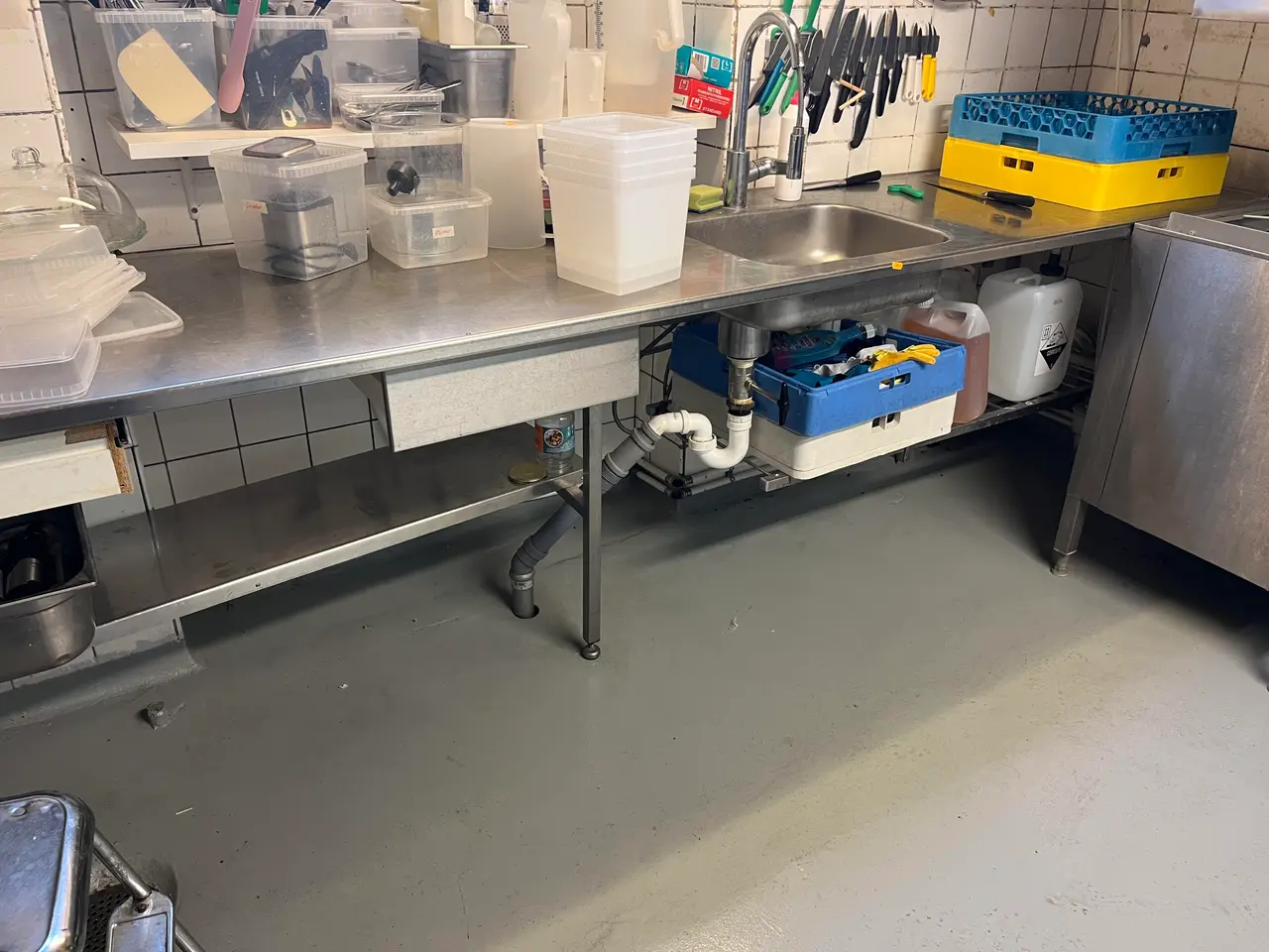 Billede 1 - Vaskebord i rustfrit stål